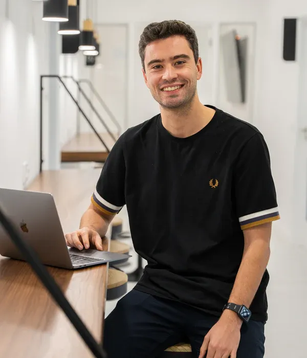 Host Wise Team Member