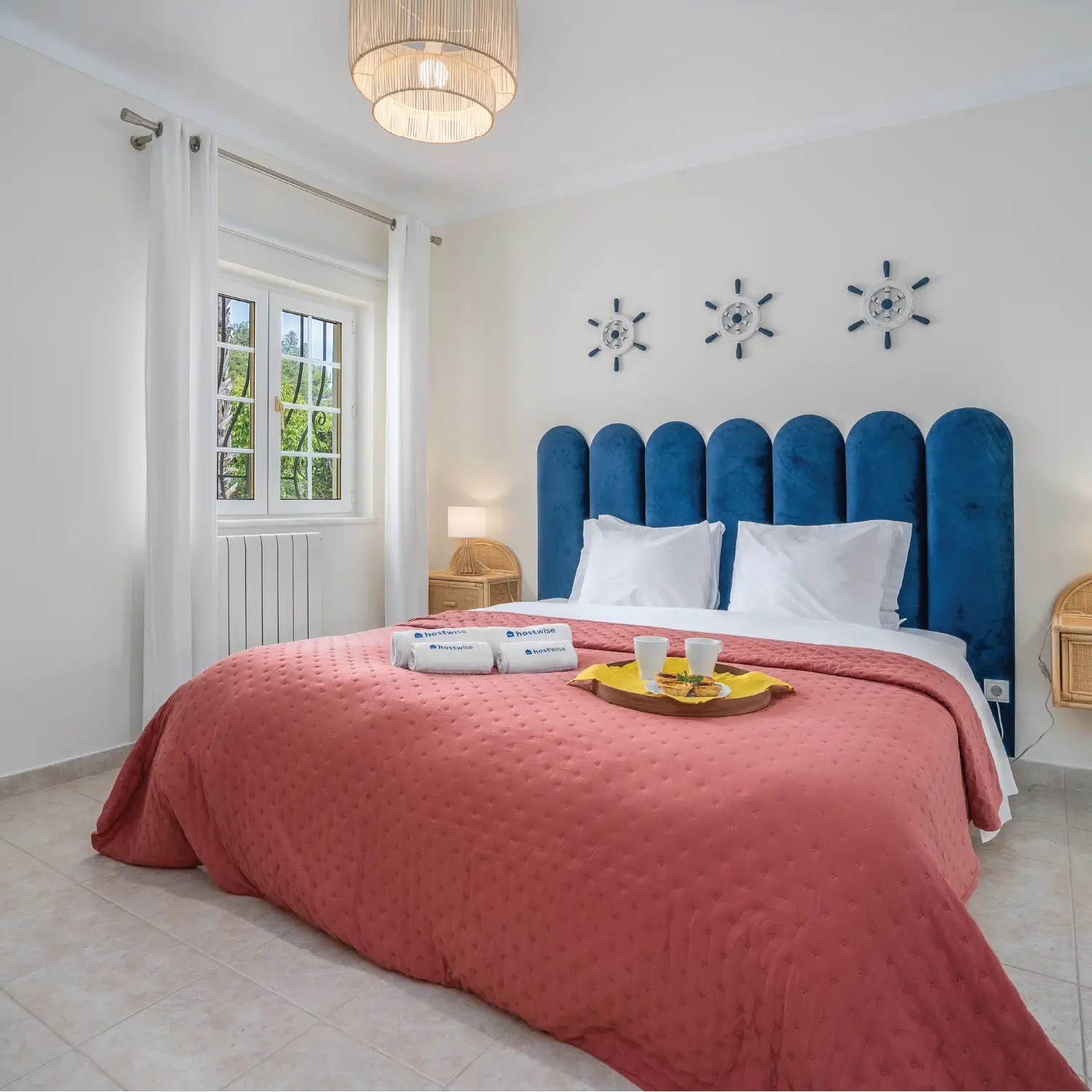 Quarto de um Alojamento Local no Carvoeiro, Algarve, gerido pela Host Wise